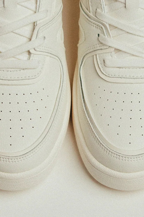 Premium Full-Grain Leather Upper