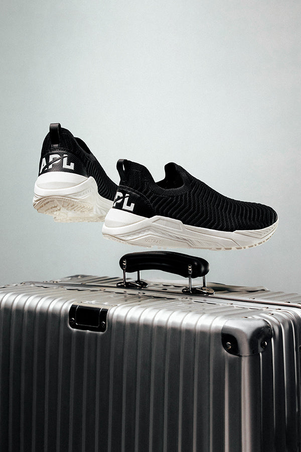 Men's TechLoom Traveler Navy / Ivory | APL Shoes